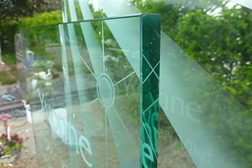 Memorie Design Grafmonument van glas